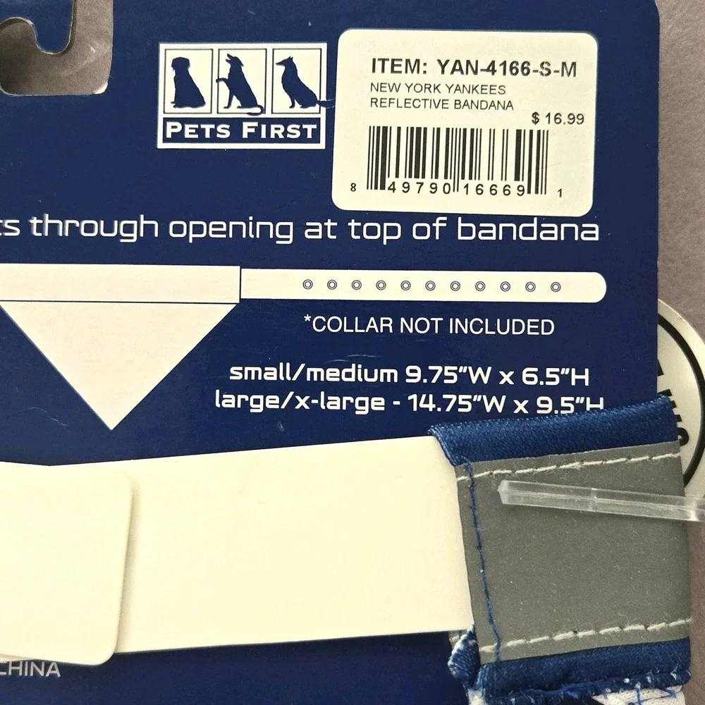 NY Yankees MLB dog collar bandana Reflective reversible Logo colors Size S/M